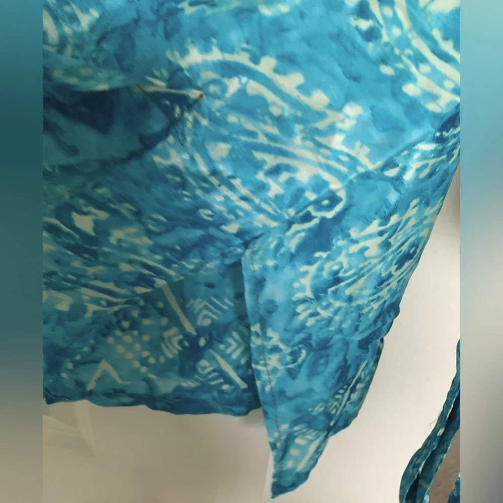White Waves Silk Blend Kimono Cardigan - One Size NWOT🌴